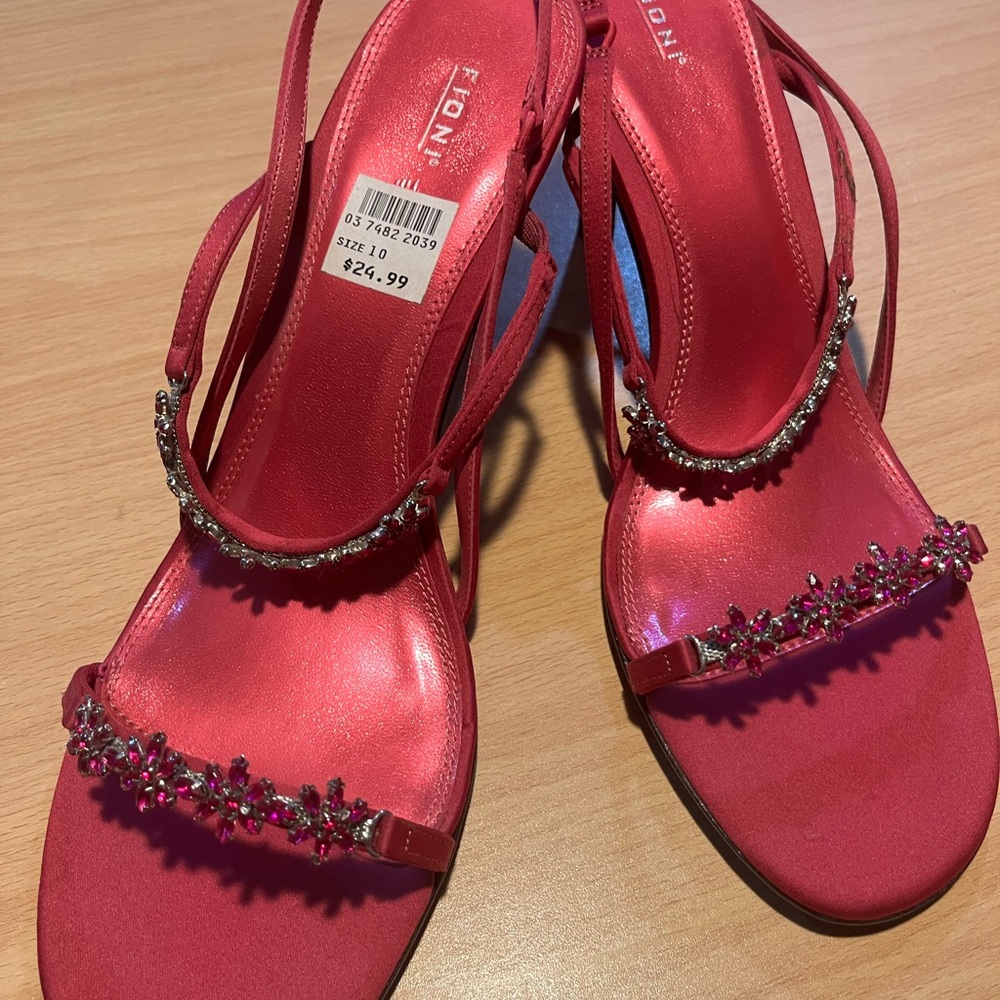 FIONI Pink Satin Heels with Jewels - Picture 16 of 16